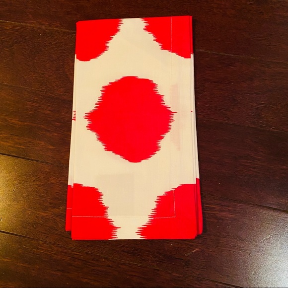 4 NWT Fete Napkins Red and White 20” x 20” 100% Cotton - Picture 5 of 5